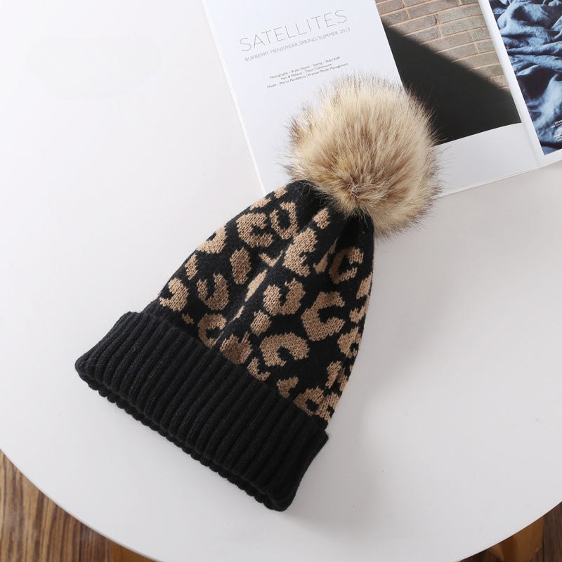 Gorro de pompom impresión de leopardo al por mayor
